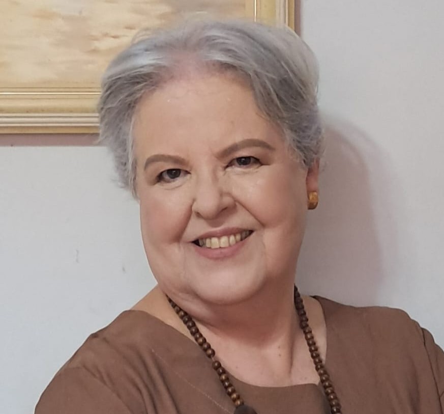 Ednéia Peres Machado